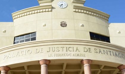 Piden prisión para 3 ligados a caso fraude Oncológico Cibao Piden prisión para 3 ligados a caso fraude Oncológico Cibao