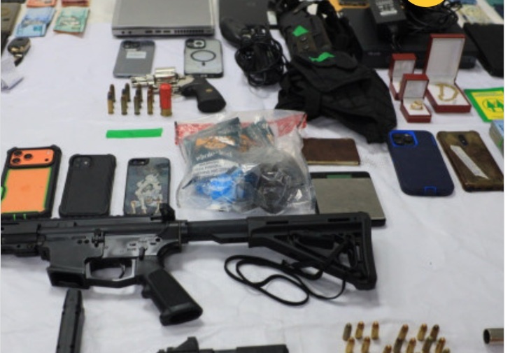 Prisión para dos acusados de encabezar red tráfico de armas