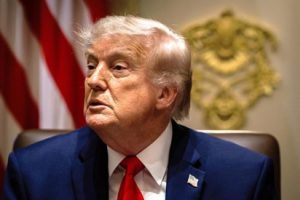 EEUU: Trump anuncia el cese de la ofensiva israelí en Líbano