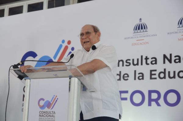 Ministro plantea educación con currículo inteligencia artificial