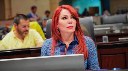 COLOMBIA: Suspenden a la congresista enfrentó a Petro
