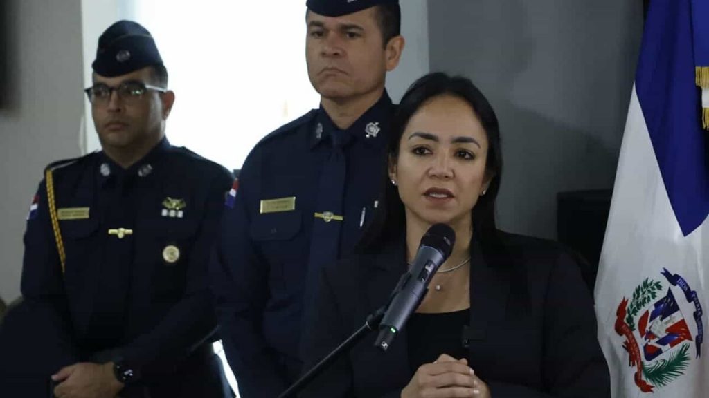 Evaluarán flexibilizar permisos migratorios para venezolanos