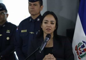Evaluarán flexibilizar permisos migratorios para venezolanos
