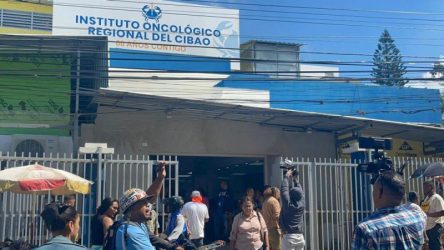 Actúan en Santiago contra red estafaba pacientes con cáncer Actúan en Santiago contra red estafaba pacientes con cáncer