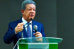 Leonel pide al Gobierno retirar proyecto medidas económicas Leonel pide al Gobierno retirar proyecto medidas económicas
