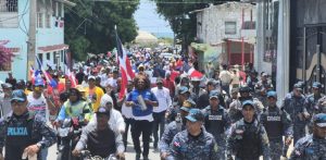Cientos repudian minería en la región Suroeste; exigen obras Cientos repudian minería en la región Suroeste; exigen obras