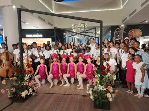 Ballets brillan en presentación artística BlueMall Punta Cana Ballets brillan en presentación artística BlueMall Punta Cana