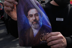 IRAN: Jamenei pide firmeza y unión para hacer frente a guerra