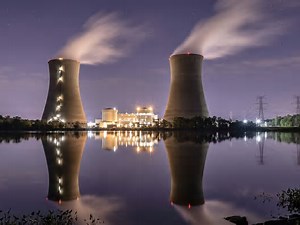 Rusia ataca depósito de central nuclear de Chernóbil en Ucrania
