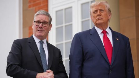 Trump dice Starmer va dimitir primer ministro Reino Unido