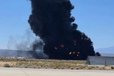 EEUU: Un bombardero B-52 se estrella después de despegar EEUU: Un bombardero B-52 se estrella después de despegar