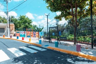 Alcaldía del DN inaugura el parque Monumental Girasoles Alcaldía del DN inaugura el parque Monumental Girasoles
