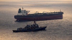 EEUU asegura que Irán «no controla» el estrecho de Ormuz
