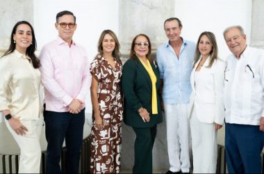 Presentan experiencia sobre Santiago y tradición del tabaco