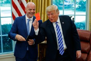 Trump confirma que pidió a la FIFA «revisar» la roja a Balogun Trump confirma que pidió a la FIFA «revisar» la roja a Balogun