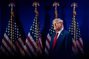 Trump ve comunismo amenaza en aniversario 250 años EEUU