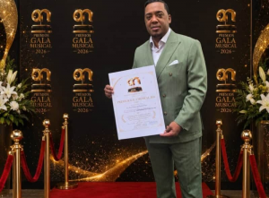 ESPAÑA: Dominicano recibe premio Emprendedor del Año ESPAÑA: Dominicano recibe premio Emprendedor del Año