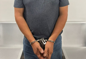 FLORIDA: Arrestan dominicano era buscado por tráfico de armas