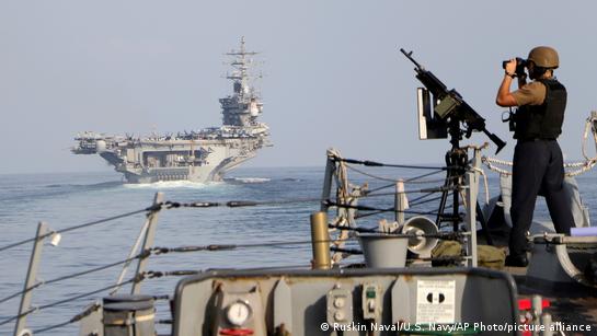 EEUU mantiene bloqueo naval desplegado en golfo de Omán imagen