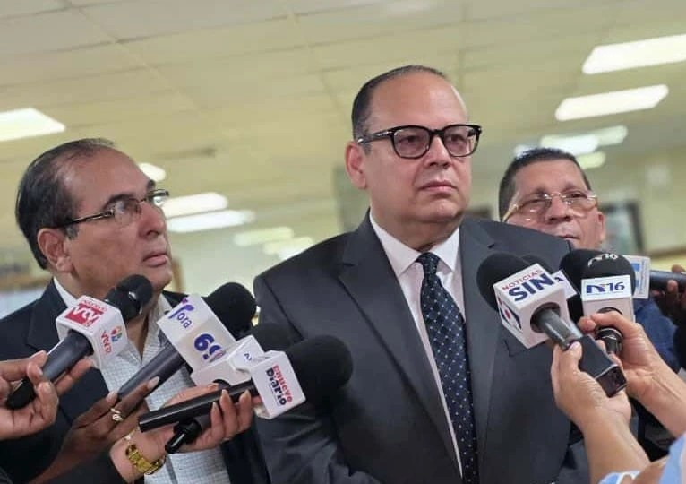 CARD deposita acción contra artículo 310 del Código Penal