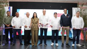 Abinader pone funcionamiento el sistema 911 en Montecristi