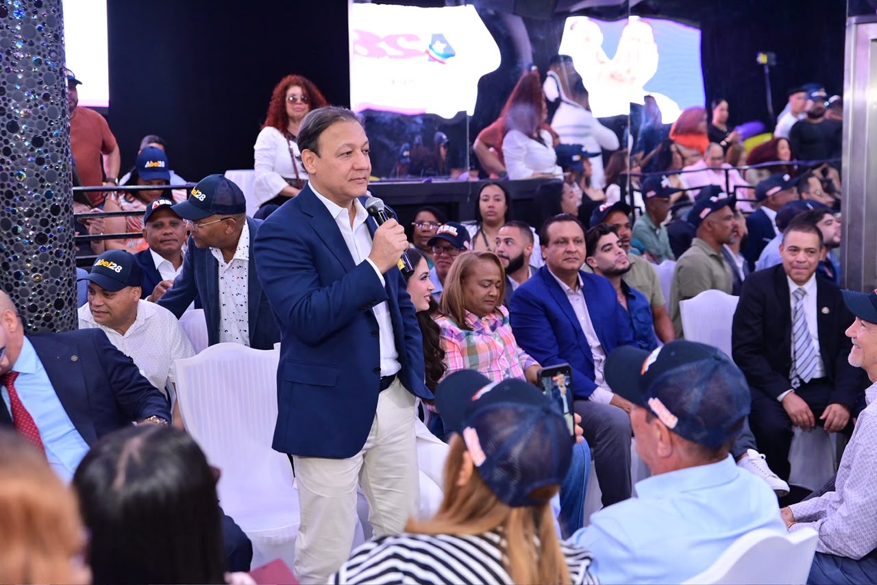 NY: Abel Martínez juramenta equipo político de cara al 2028 imagen