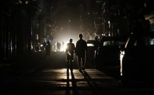 Cuba dice apagones afectarán a la vez hasta el 64 % de la isla Cuba dice apagones afectarán a la vez hasta el 64 % de la isla