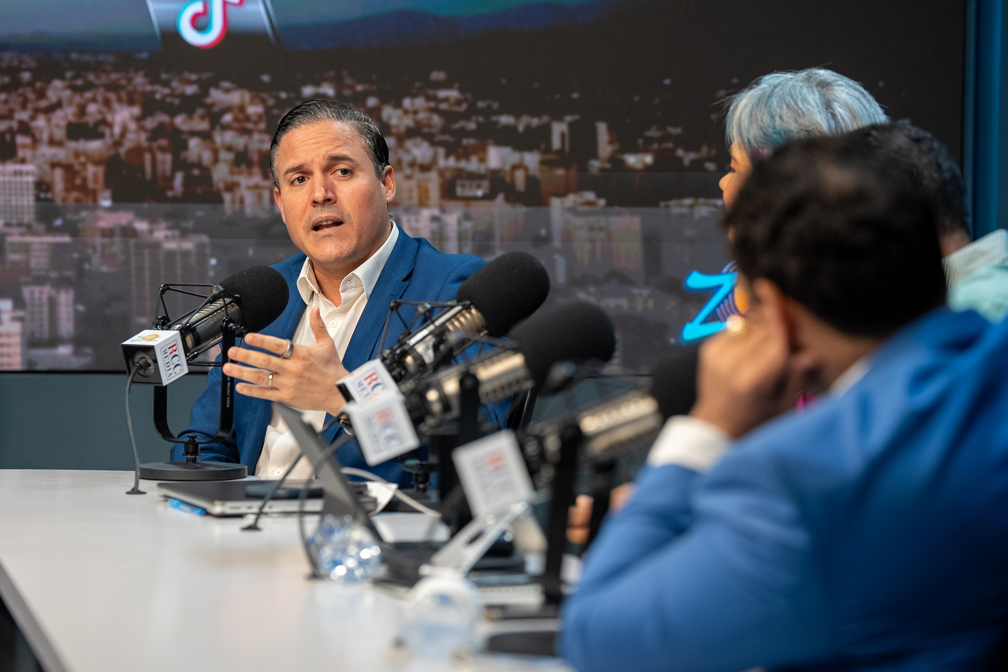Reitera aspiración a Secretaría General PRM y salida consenso imagen