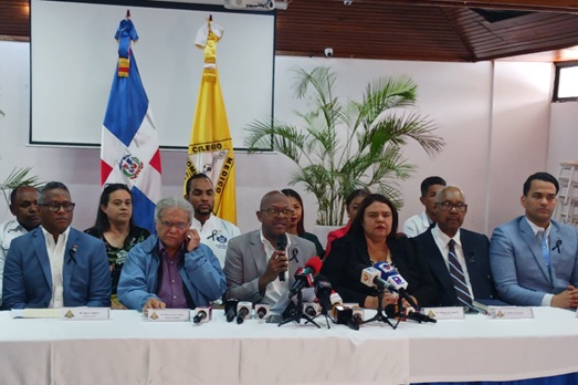 Médicos RD llaman a paro en protesta por «atropello judicial»