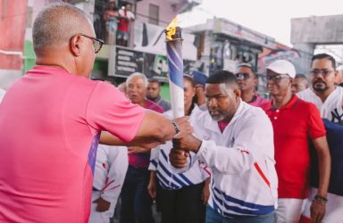 La antorcha de los JCC 2026 continúa su recorrido en SD
