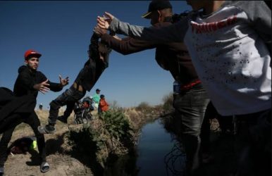 Fotógrafos 9 países y RD llevan al Bronx historias de migración Fotógrafos 9 países y RD llevan al Bronx historias de migración