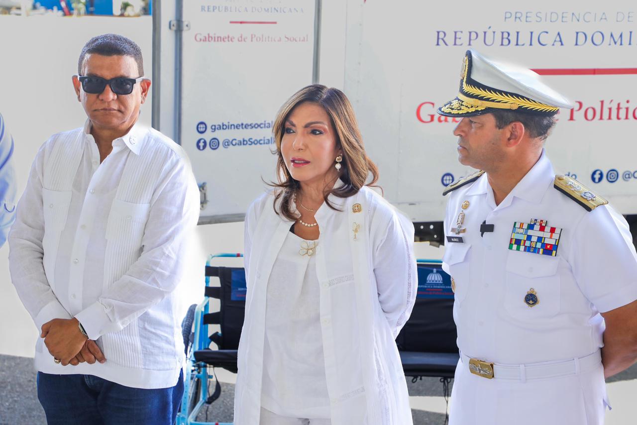 Gabinete Política Social entrega medicamentos para Venezuela imagen