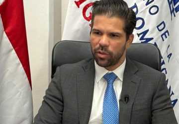 Advierte sanciones penales por venta de medicinas sin registro