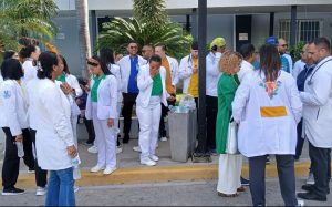 SNS reporta la designación de 20,730 médicos en seis años