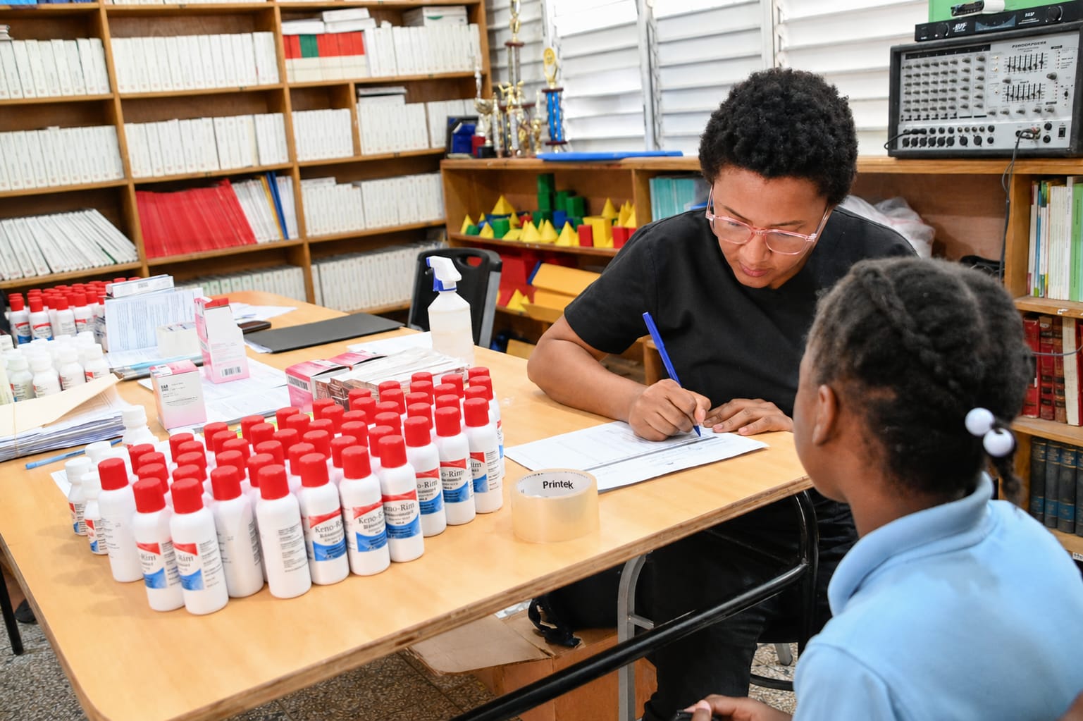INABIE ofreció atención médica a 14,449 estudiantes de la RD imagen