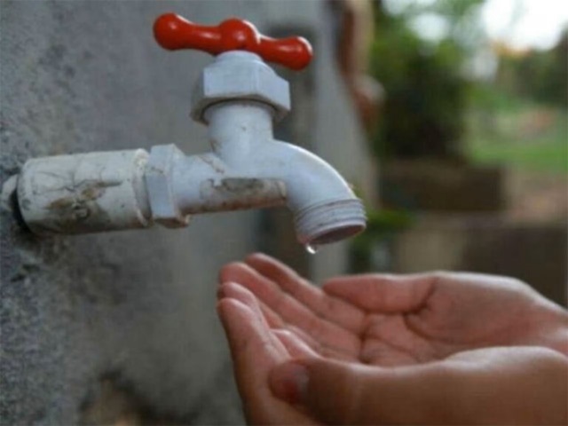 PUERTO RICO: Más de 180 mil abonados sin agua potable imagen