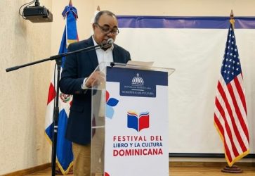 Fernando Aquino, del periodismo a la estrategia política de la diáspora Fernando Aquino, del periodismo a la estrategia política de la diáspora