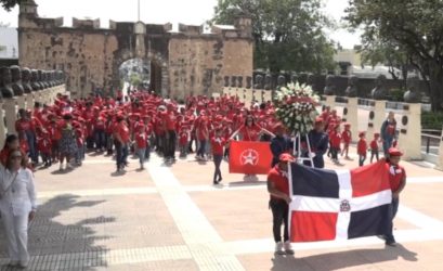 Movimiento Izquierda Unida reúne 600 niños campamento Movimiento Izquierda Unida reúne 600 niños campamento