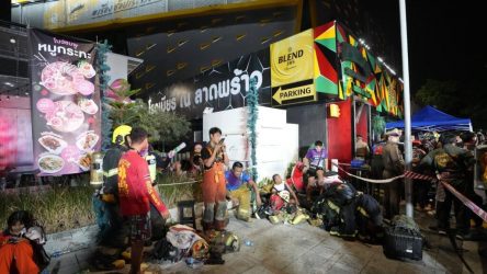 TAILANDIA: 27 muertos en un incendio en un bar de Bangkok TAILANDIA: 27 muertos en un incendio en un bar de Bangkok