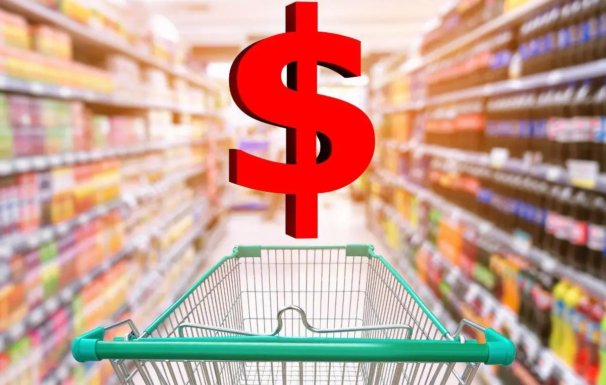 RD: Un ventorrillo con letrero de supermercado imagen