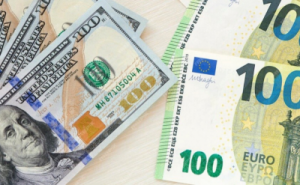 El dólar bajó 26 cts. y euro uno; eran vendidos $59.94 y $69.93