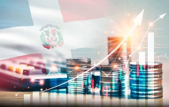 Calificadoras y bancos destacan solidez economía dominicana Calificadoras y bancos destacan solidez economía dominicana