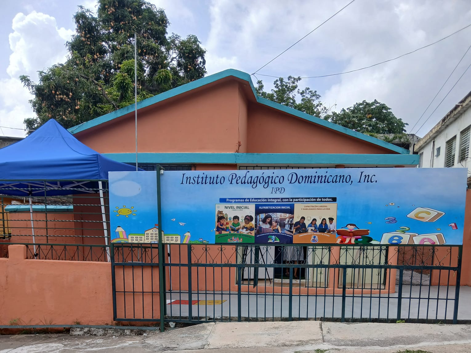 Instituto de San Cristóbal inicia campamento verano imagen
