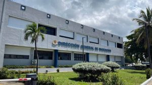 Migración aclara que mujer fue retenida por documentos falsos