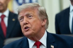Trump amenaza a Irán hacerle «pagar» muerte soldados EEUU Trump amenaza a Irán hacerle «pagar» muerte soldados EEUU