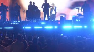 Juan Luis Guerra convierte la Plaza de España fiesta caribeña Juan Luis Guerra convierte la Plaza de España fiesta caribeña