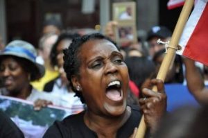 Organizaciones femeninas haitianas respaldan al gobierno Organizaciones femeninas haitianas respaldan al gobierno
