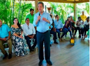 Leonel Fernández asegura crece rechazo al partido gobernante Leonel Fernández asegura crece rechazo al partido gobernante