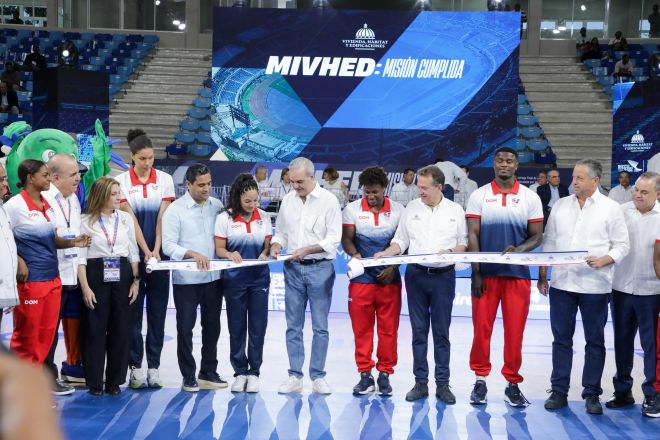Abinader inaugura pabellones voleibol y taekwondo para JCC Abinader inaugura pabellones voleibol y taekwondo para JCC