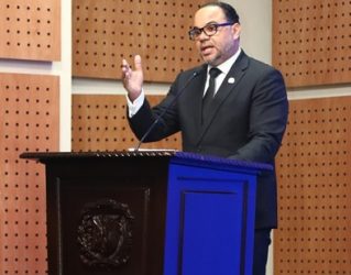 Ulloa exhorta a la PN asumir su reforma con vocación servicio